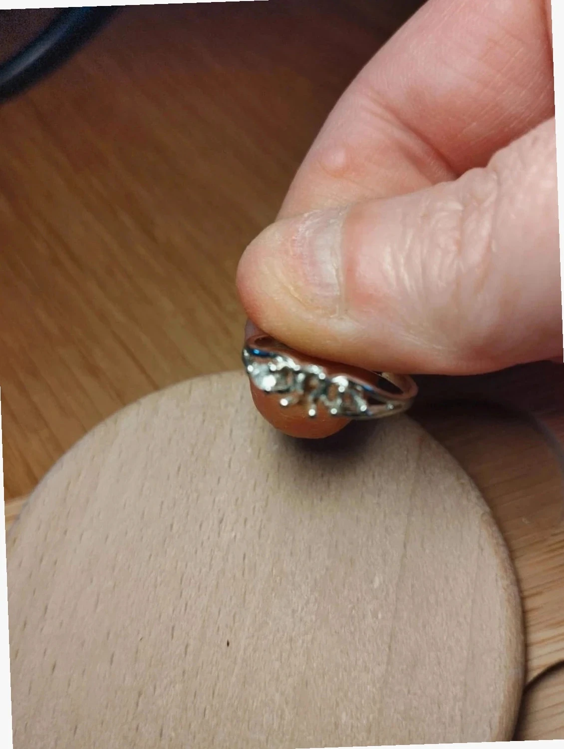 Bague fantaisie vintage argentée + 1 diamant synthétique – photo 4